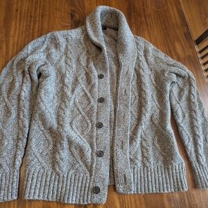Men's  Banana Republic Gray Cable Knit Sweater Size Large Fits Like Medium
